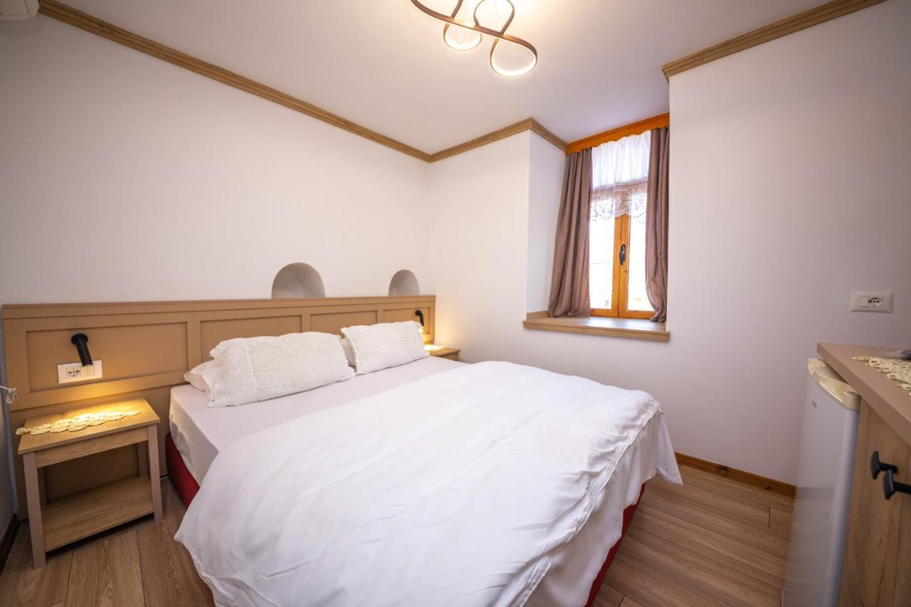 Bed And Breakfast Kotoni Gjirokastër Eksteriør billede