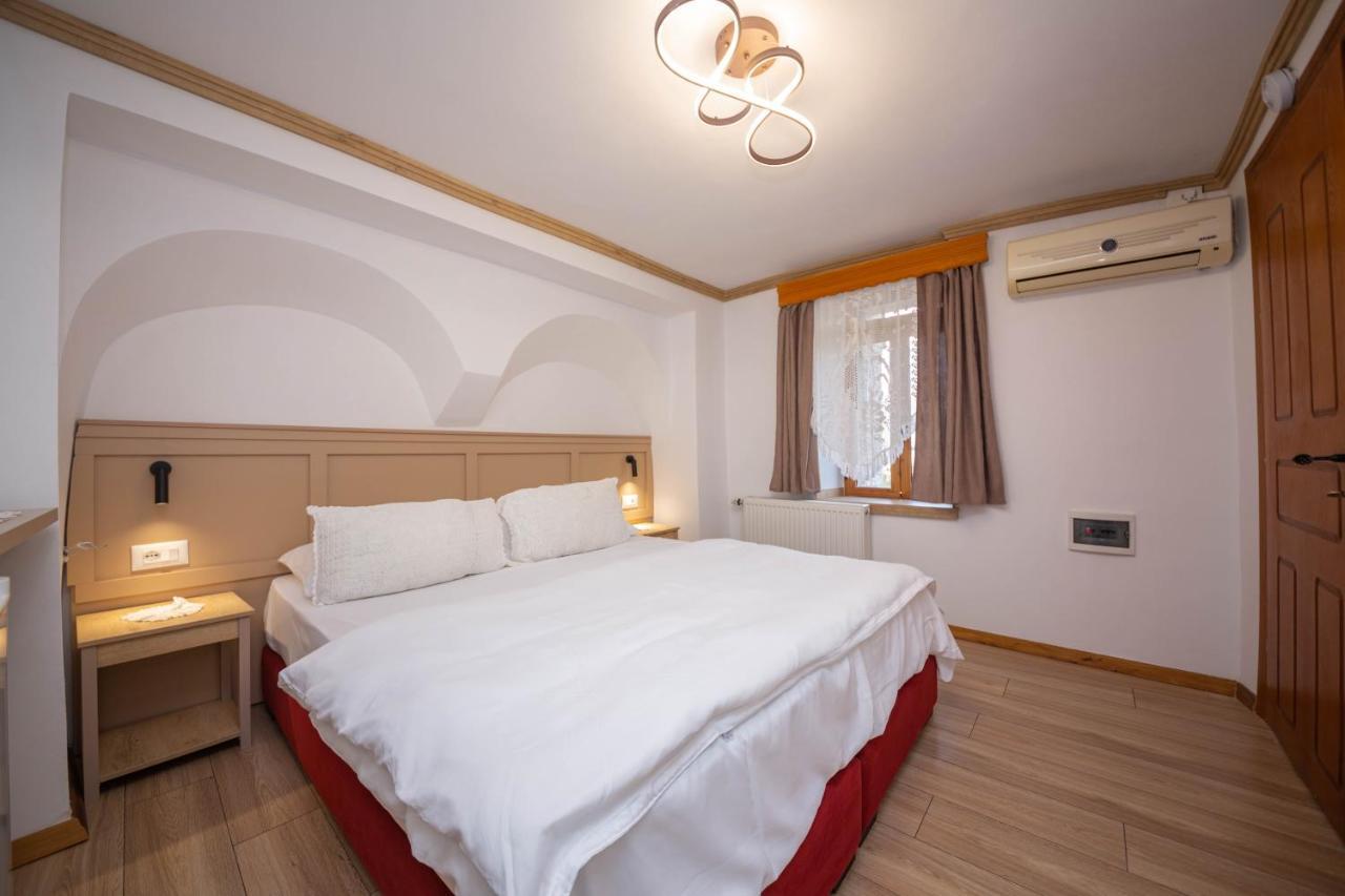 Bed And Breakfast Kotoni Gjirokastër Eksteriør billede