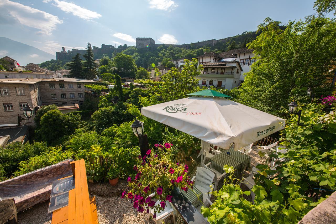 Bed And Breakfast Kotoni Gjirokastër Eksteriør billede